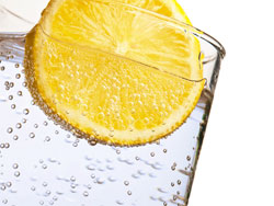 Вода с лимоном - польза и вред
