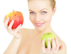 Чем полезны яблоки для организма человека?